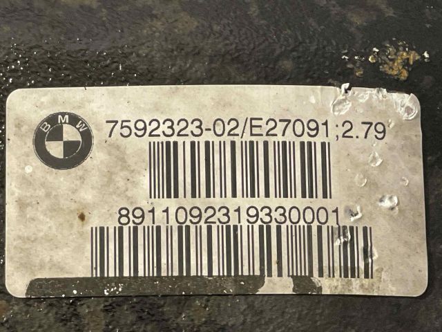 bontott BMW 3 E90 Differenciálmű Tartó Bak