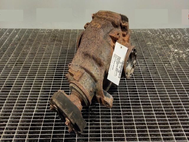 bontott BMW 3 E90 Differenciálmű Tartó Bak