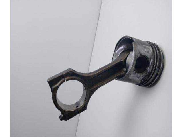 bontott BMW 3 E90 Dugattyú és Hajtókar