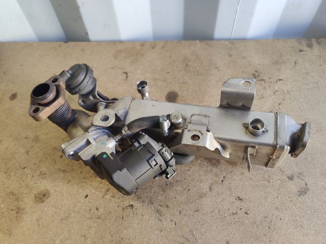 bontott BMW 3 E90 EGR / AGR Vákum Szelep