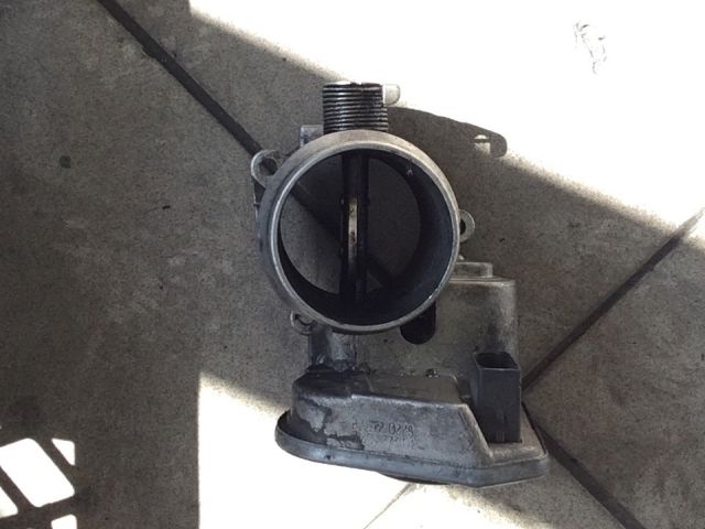 bontott BMW 3 E90 Fojtószelep (Elektromos)