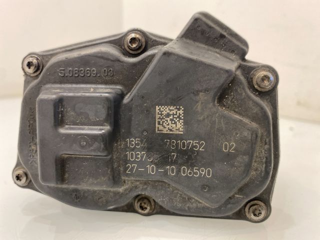 bontott BMW 3 E90 Fojtószelep (Elektromos)