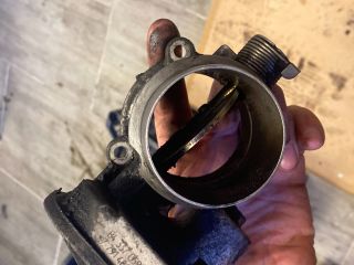 bontott BMW 3 E90 Fojtószelep (Elektromos)