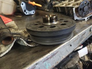 bontott BMW 3 E90 Főtengely Szíjtárcsa