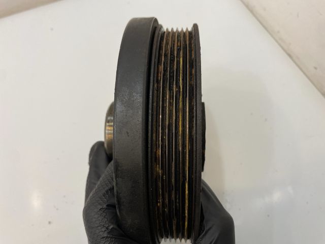 bontott BMW 3 E90 Főtengely Szíjtárcsa