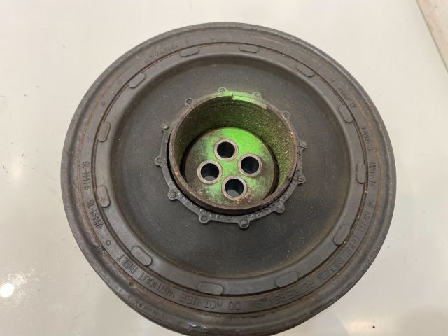 bontott BMW 3 E90 Főtengely Szíjtárcsa