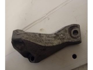 bontott BMW 3 E90 Generátor Tartó Bak