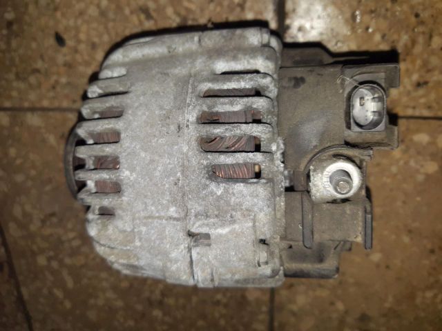 bontott BMW 3 E90 Generátor