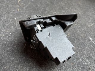 bontott BMW 3 E90 Gyújtáskapcsoló