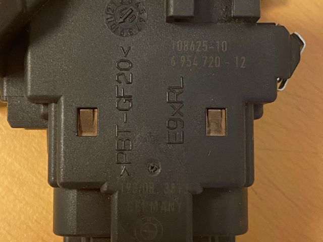 bontott BMW 3 E90 Gyújtáskapcsoló