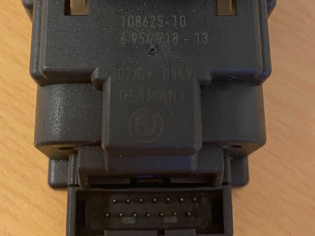 bontott BMW 3 E90 Gyújtáskapcsoló