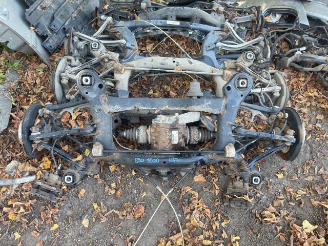 bontott BMW 3 E90 Hátsó Futómű (Részeivel)