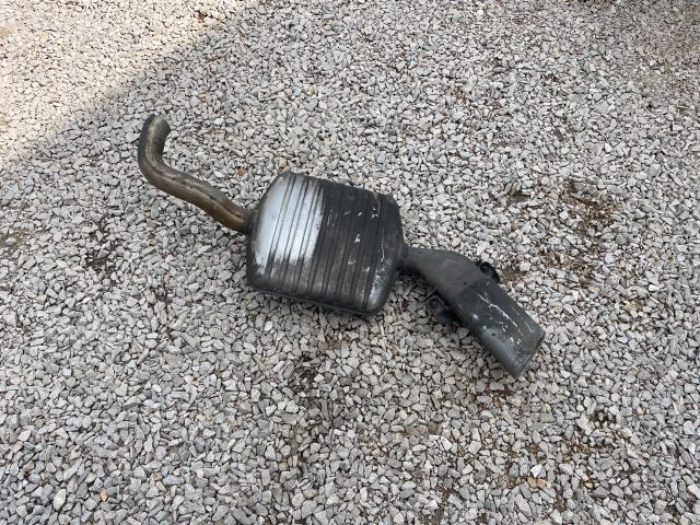 bontott BMW 3 E90 Hátsó Kipufogó Dob