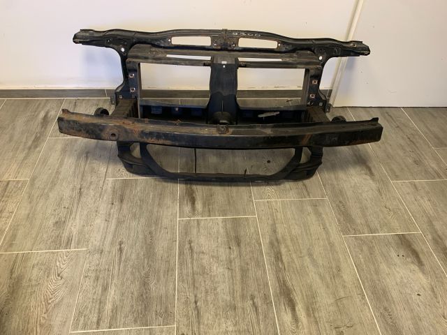 bontott BMW 3 E90 Homlokfal (Üres lemez)