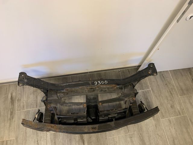 bontott BMW 3 E90 Homlokfal (Üres lemez)