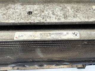 bontott BMW 3 E90 Hűtő Ventilátor(ok), Radiátor(ok) Szett