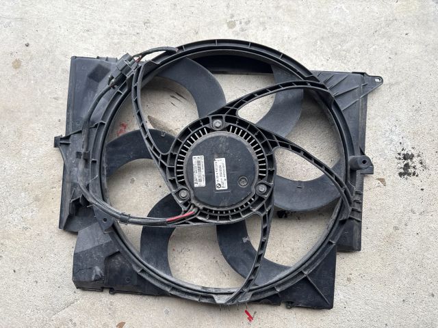 bontott BMW 3 E90 Hűtőventilátor
