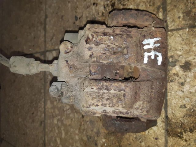 bontott BMW 3 E90 Jobb hátsó Féknyereg Munkahengerrel