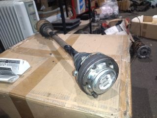 bontott BMW 3 E90 Jobb hátsó Féltengely