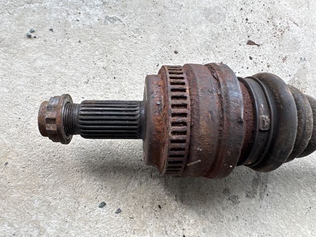 bontott BMW 3 E90 Jobb hátsó Féltengely