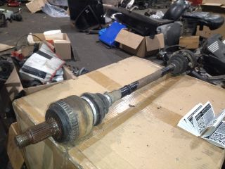 bontott BMW 3 E90 Jobb hátsó Féltengely