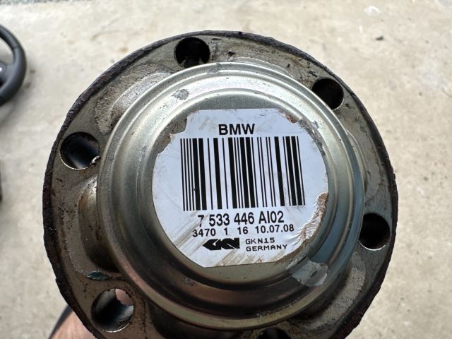 bontott BMW 3 E90 Jobb hátsó Féltengely