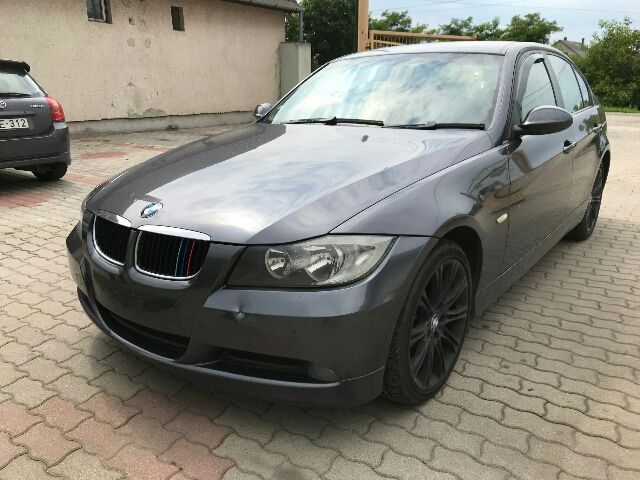 bontott BMW 3 E90 Jobb hátsó Lengéscsillapító