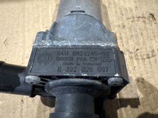 bontott BMW 3 E90 Kiegészítő Vízszivattyú