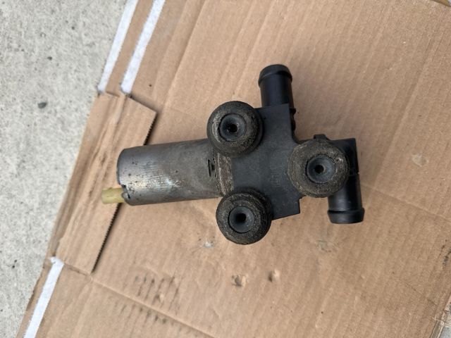 bontott BMW 3 E90 Kiegészítő Vízszivattyú