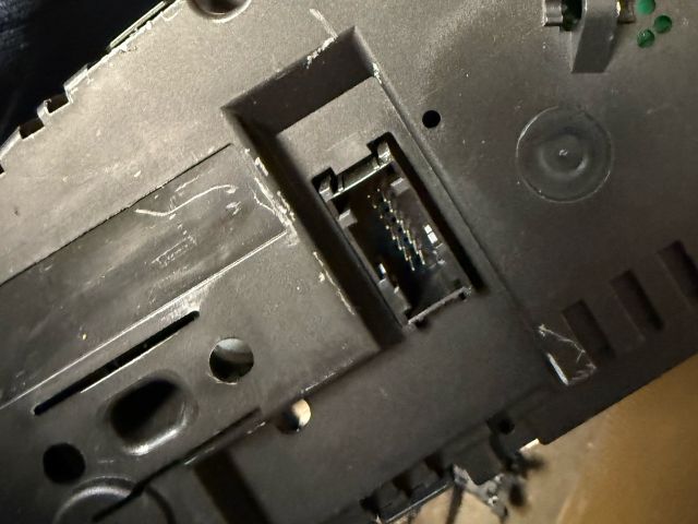 bontott BMW 3 E90 Kilométeróra