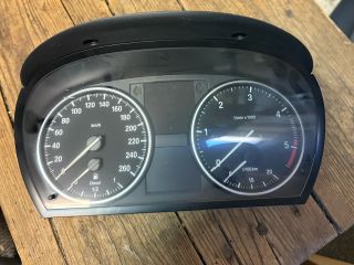 bontott BMW 3 E90 Kilométeróra