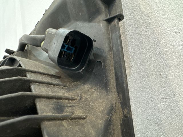 bontott BMW 3 E90 Klímahűtő Ventilátor