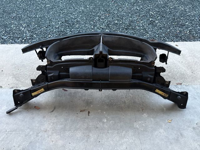 bontott BMW 3 E90 Komplett Homlokfal (Részeivel)