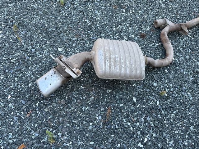 bontott BMW 3 E90 Komplett Kipufogó Rendszer