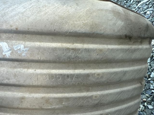 bontott BMW 3 E90 Komplett Kipufogó Rendszer