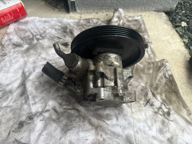 bontott BMW 3 E90 Kormányszervó Motor (Hidraulikus)