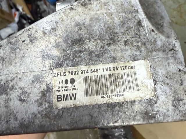 bontott BMW 3 E90 Kormányszervó Motor (Hidraulikus)