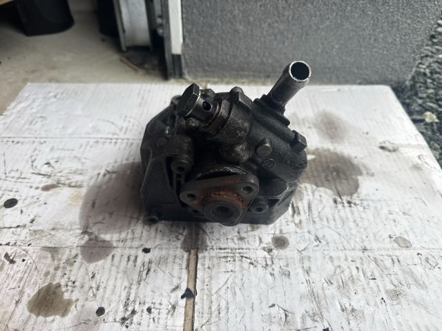 bontott BMW 3 E90 Kormányszervó Motor (Hidraulikus)