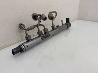 bontott BMW 3 E90 Közösnyomócső