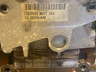 bontott BMW 3 E90 Motor (Fűzött blokk hengerfejjel)