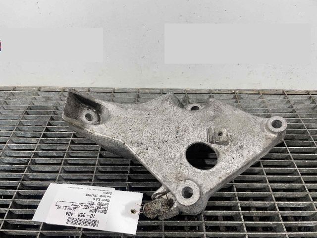 bontott BMW 3 E90 Motor Tartó Bak Bal