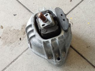 bontott BMW 3 E90 Motor Tartó Bak (Pozíciófüggetlen)