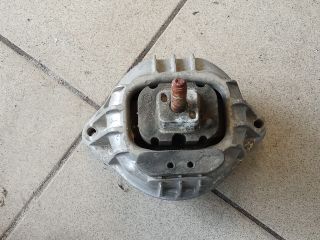 bontott BMW 3 E90 Motor Tartó Bak (Pozíciófüggetlen)