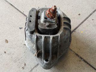 bontott BMW 3 E90 Motor Tartó Bak (Pozíciófüggetlen)