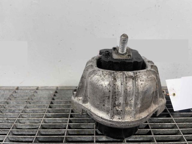 bontott BMW 3 E90 Motor Tartó Bak (Pozíciófüggetlen)
