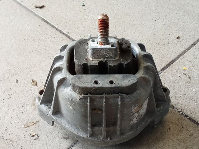 bontott BMW 3 E90 Motor Tartó Bak (Pozíciófüggetlen)