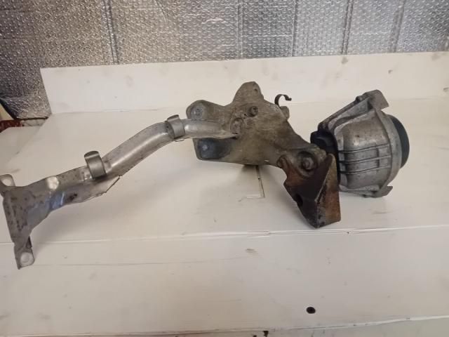 bontott BMW 3 E90 Motor Tartó Bak (Pozíciófüggetlen)