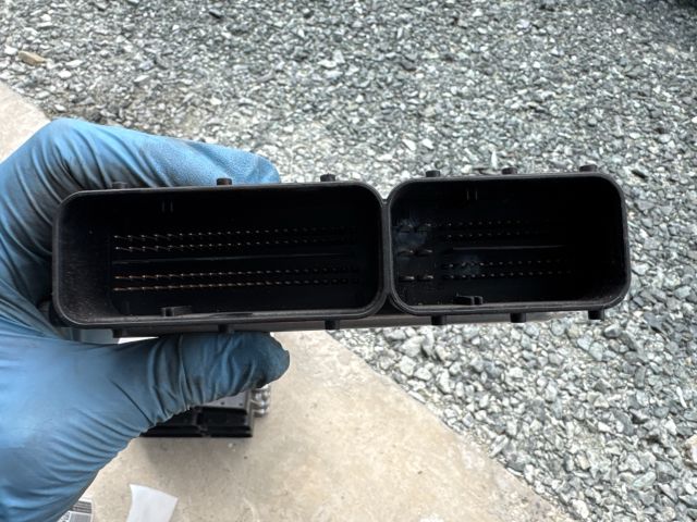 bontott BMW 3 E90 Motorvezérlő