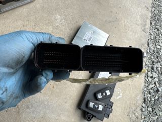 bontott BMW 3 E90 Motorvezérlő