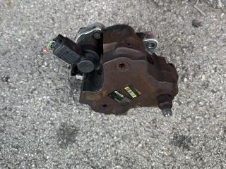 bontott BMW 3 E90 Nagynyomású Szivattyú